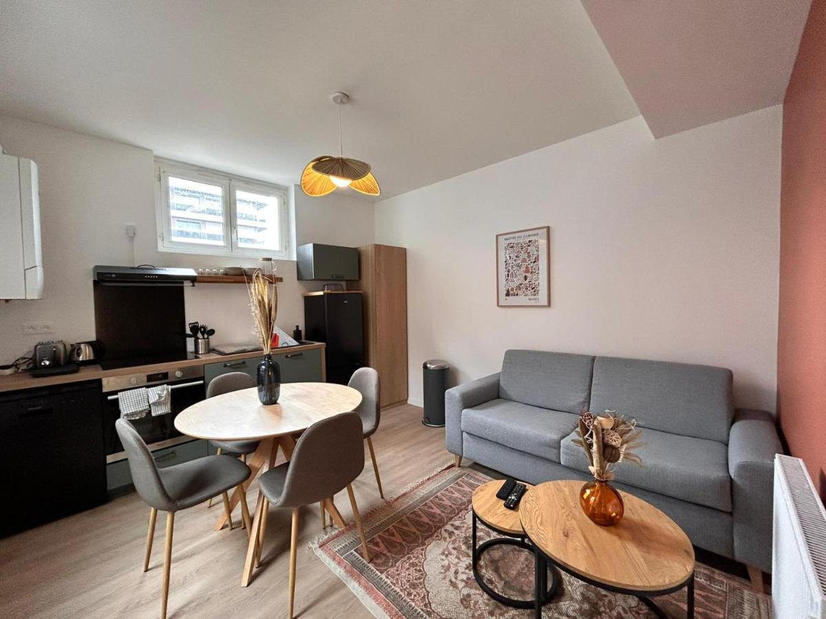 Cosy Perle - 2Ch - Quartier Des Halles & Parking Souterrain Pau Exterior photo